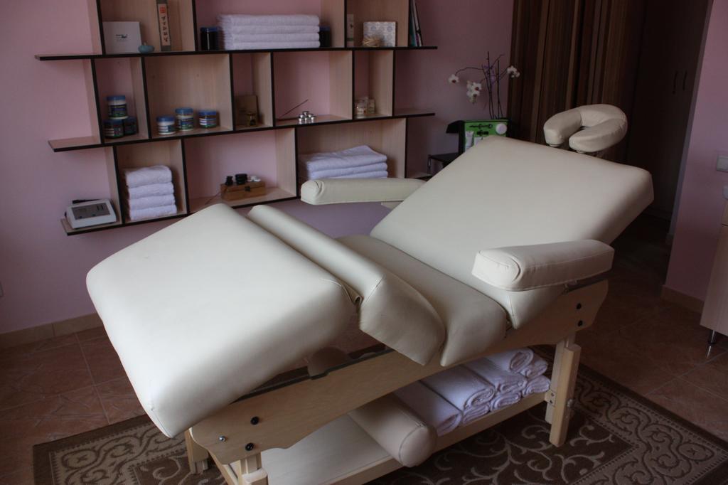 Melrose Hotel รีฟเน ภายนอก รูปภาพ