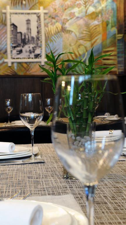 Melrose Hotel รีฟเน ภายนอก รูปภาพ